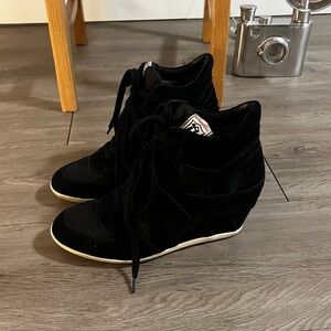 Y2K style Stylish Black Wedge Sneakers